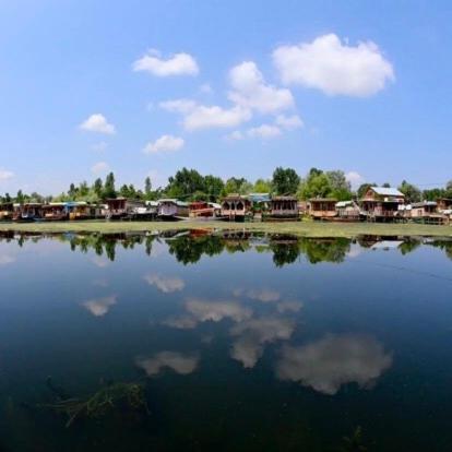 Отель Green View Group Of Houseboats Сринагар Экстерьер фото